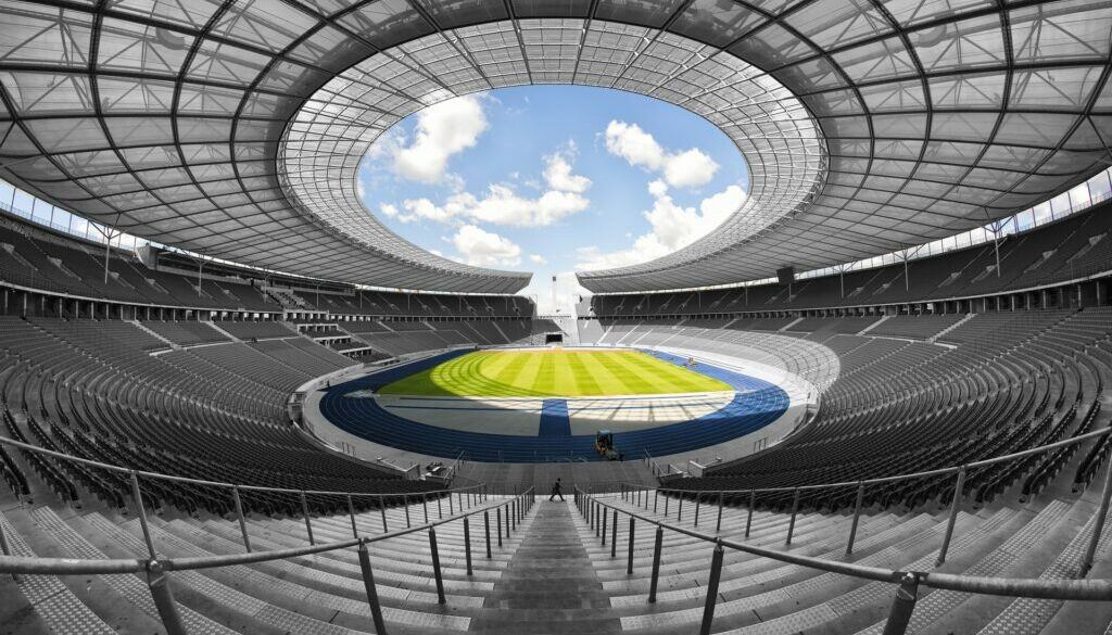 olympic-stadium-1590576_1920-min (1)